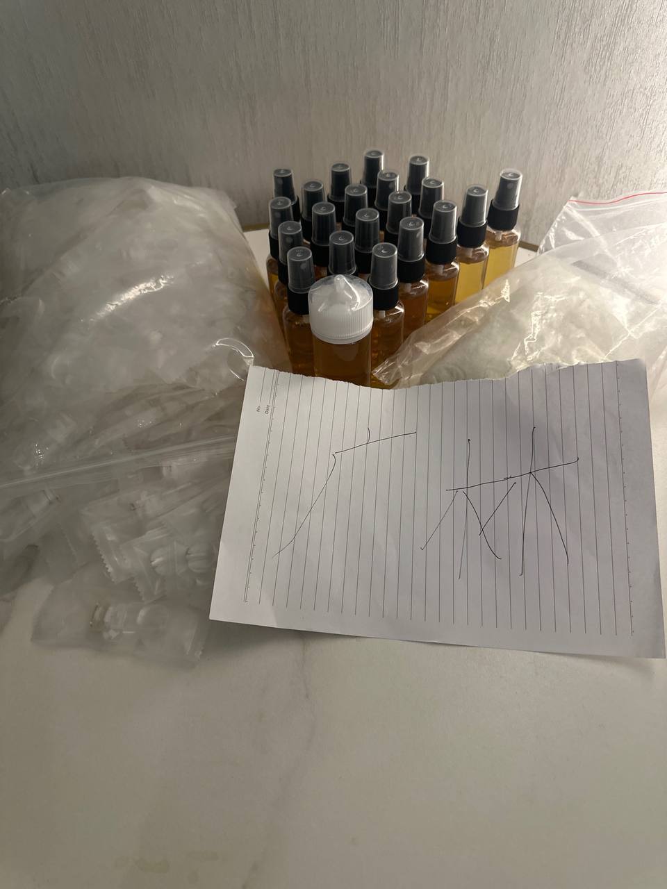 【长沙/武汉】依托咪脂电子烟烟油